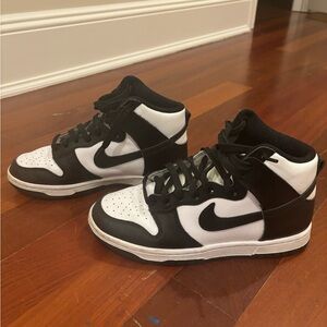 Nike Dunk High Panda